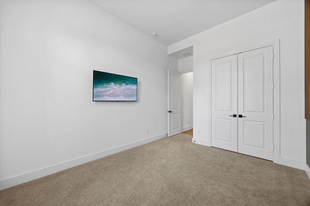 2717 Oak Blossom Drive Property Photo 20