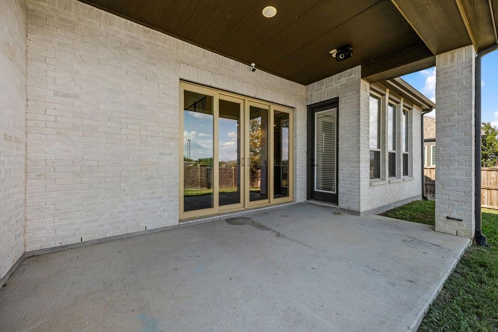2717 Oak Blossom Drive Property Photo 31