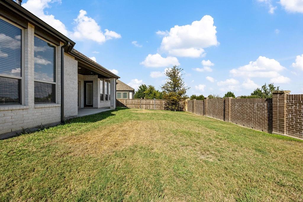 2717 Oak Blossom Drive Property Photo 32