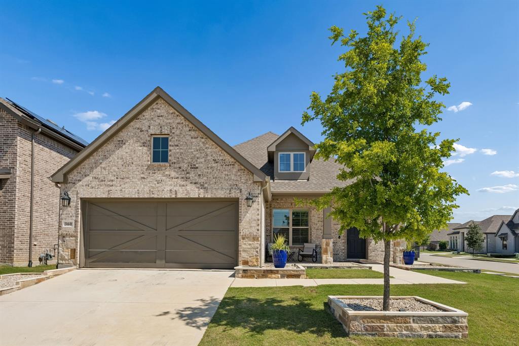 360 Foxthorne Way Property Photo 2