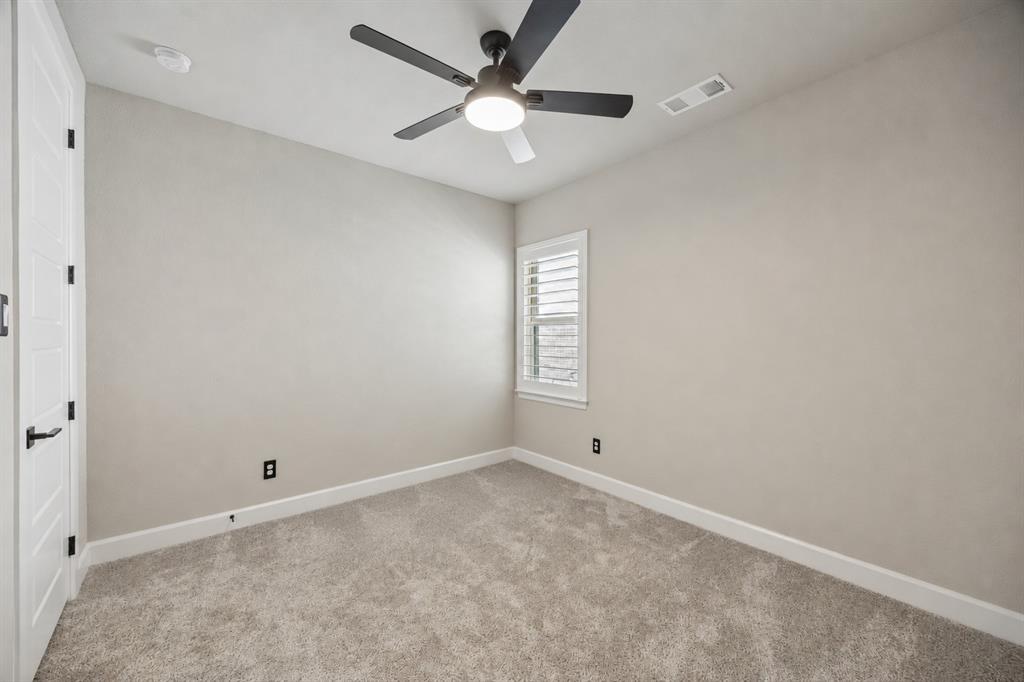 360 Foxthorne Way Property Photo 22