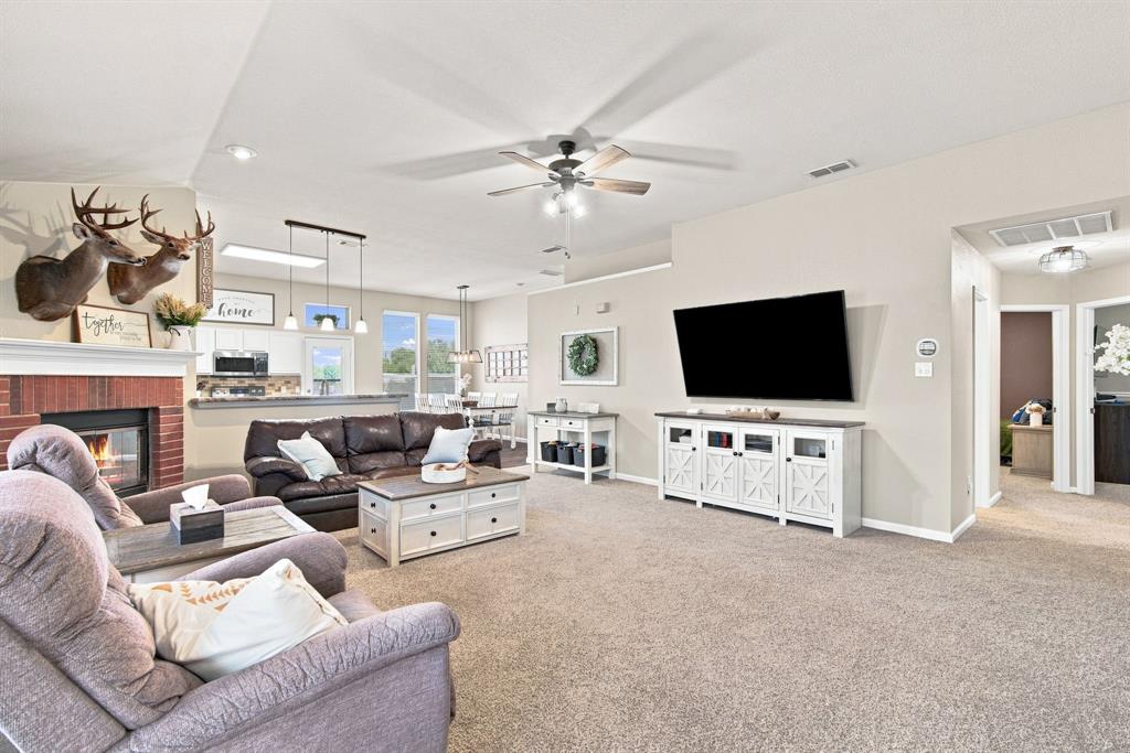 117 Timber Cross Court Property Photo 6