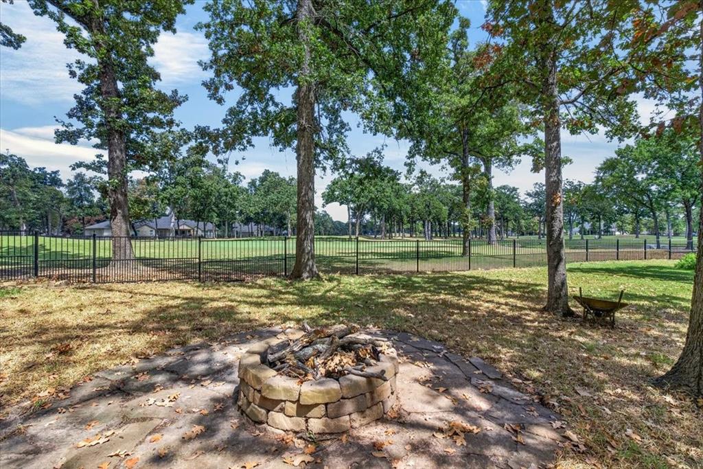 257 Saint Andrews Drive Property Photo 4
