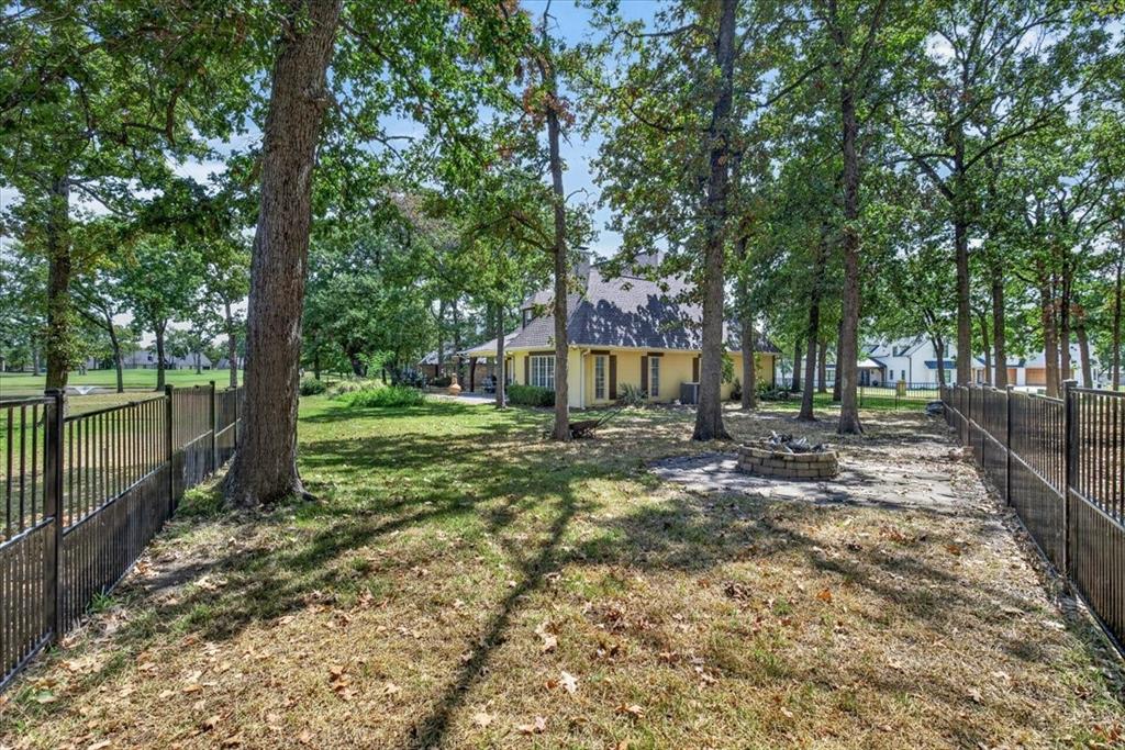 257 Saint Andrews Drive Property Photo 6