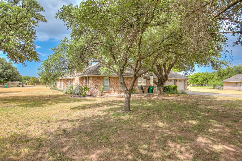 5820 Pecan Valley Lane Property Photo 3
