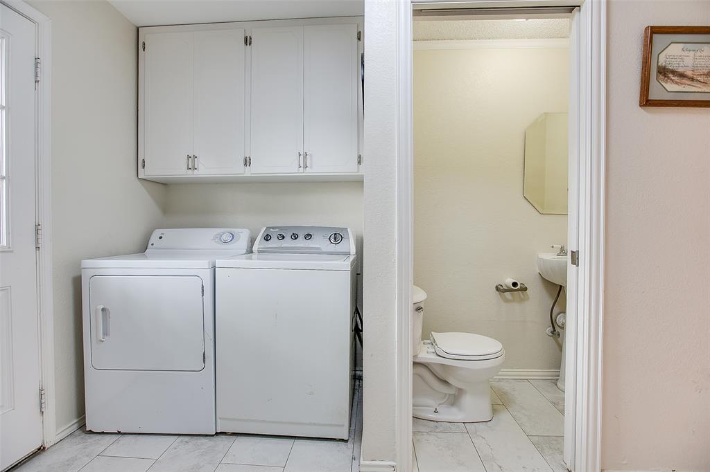 5820 Pecan Valley Lane Property Photo 32