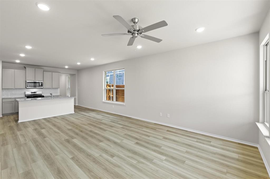 1753 Edgeway Drive Property Photo 12