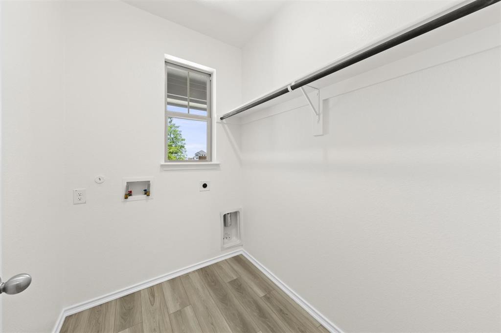 1753 Edgeway Drive Property Photo 24