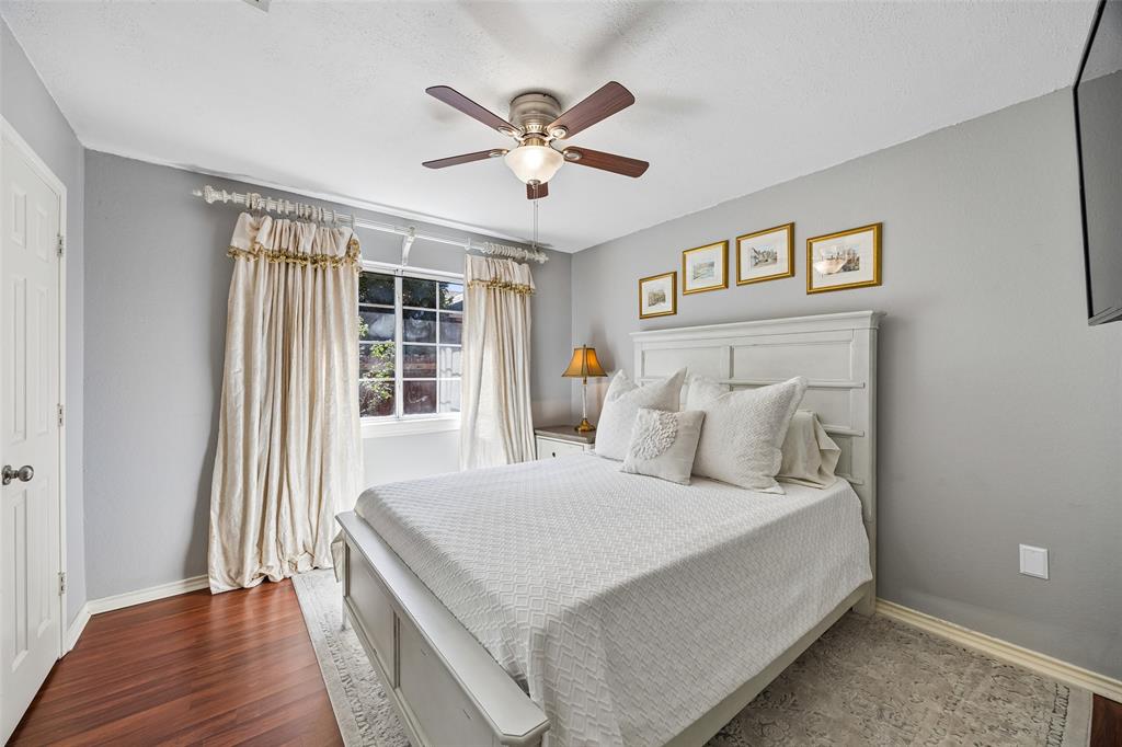 2024 Antwerp Avenue Property Photo 19