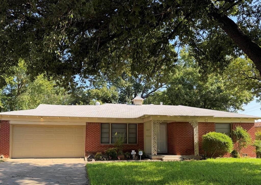 6829 Hightower Street Property Photo 1