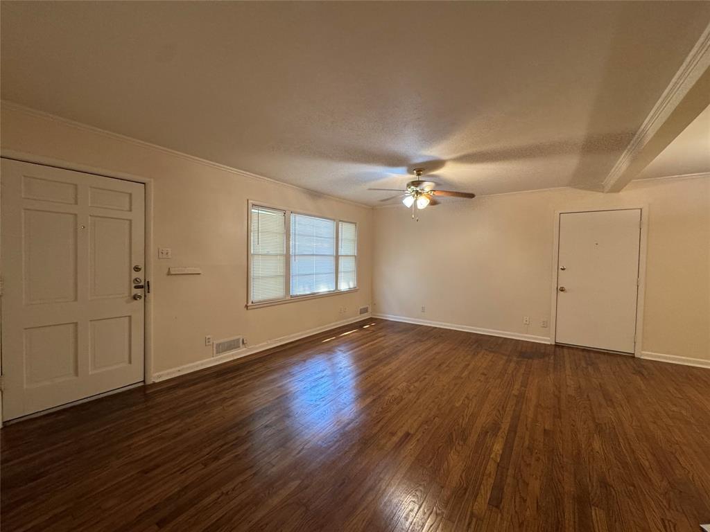 6829 Hightower Street Property Photo 5