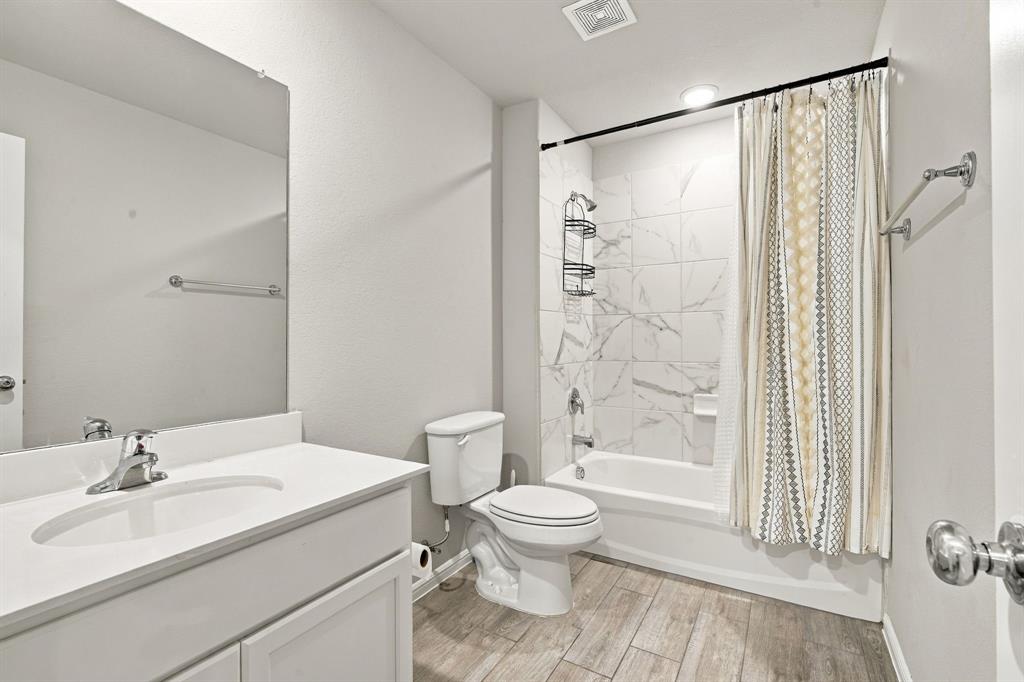 7122 Prairieside Trail Property Photo 20