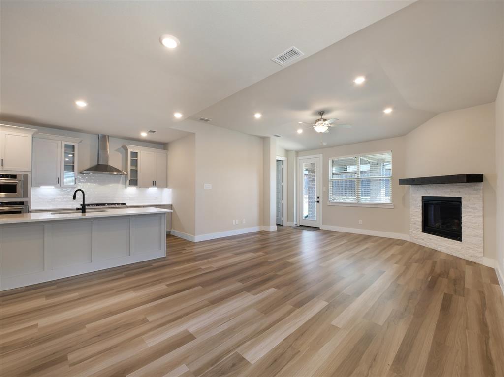 7318 Running Iron Trail Property Photo 8