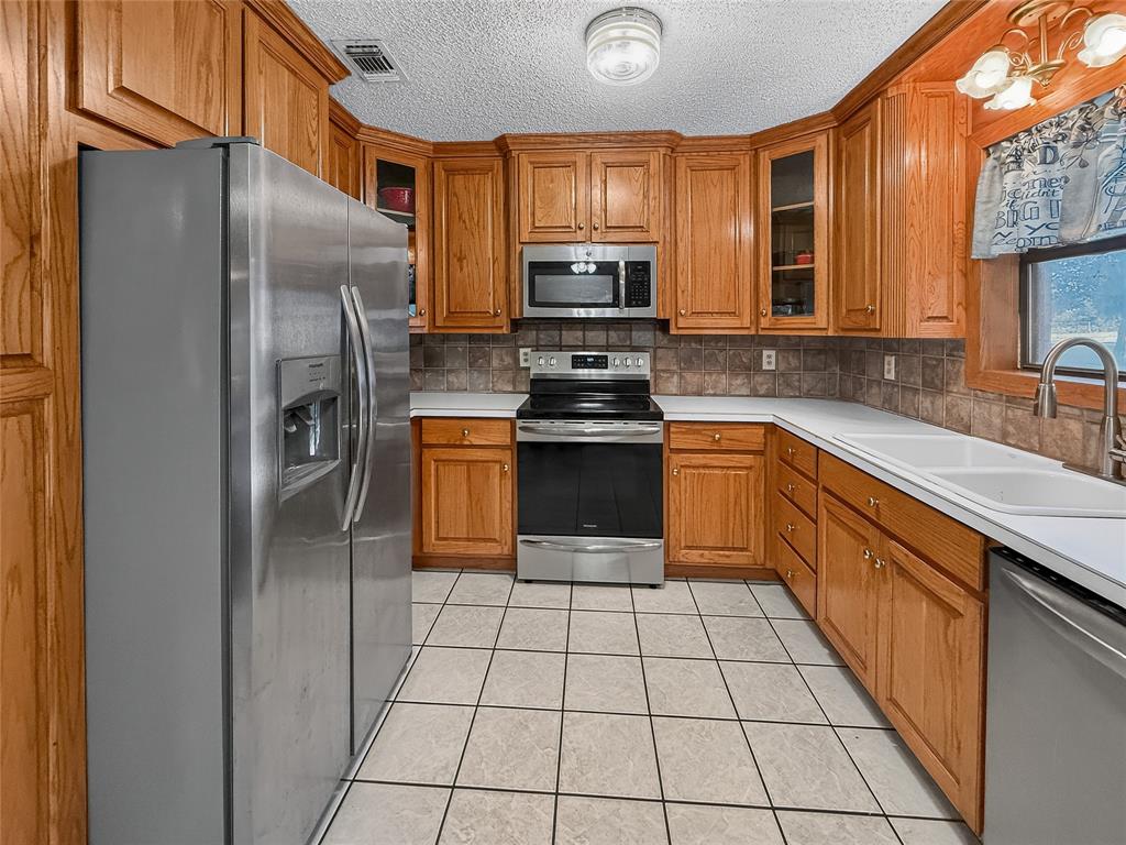 803 Farm Road 71 Property Photo 6