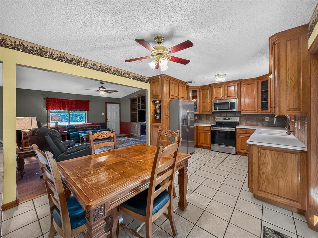 803 Farm Road 71 Property Photo 7