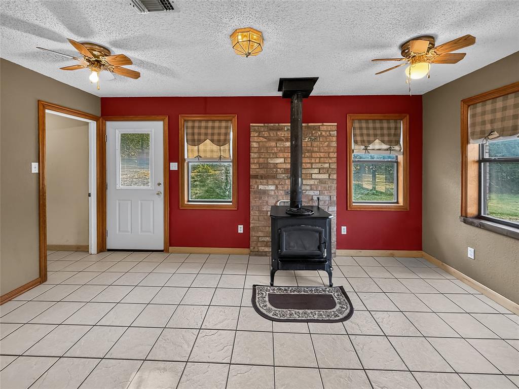 803 Farm Road 71 Property Photo 14