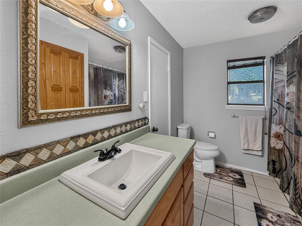 803 Farm Road 71 Property Photo 20