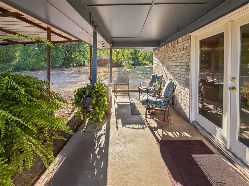 803 Farm Road 71 Property Photo 24