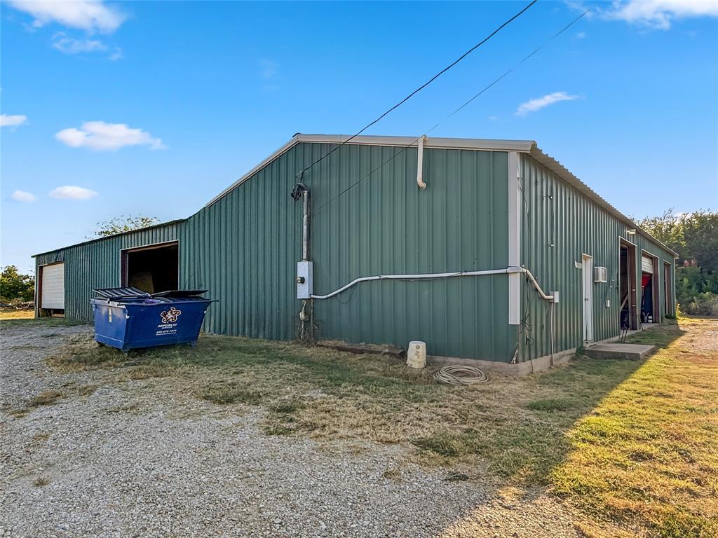 803 Farm Road 71 Property Photo 28