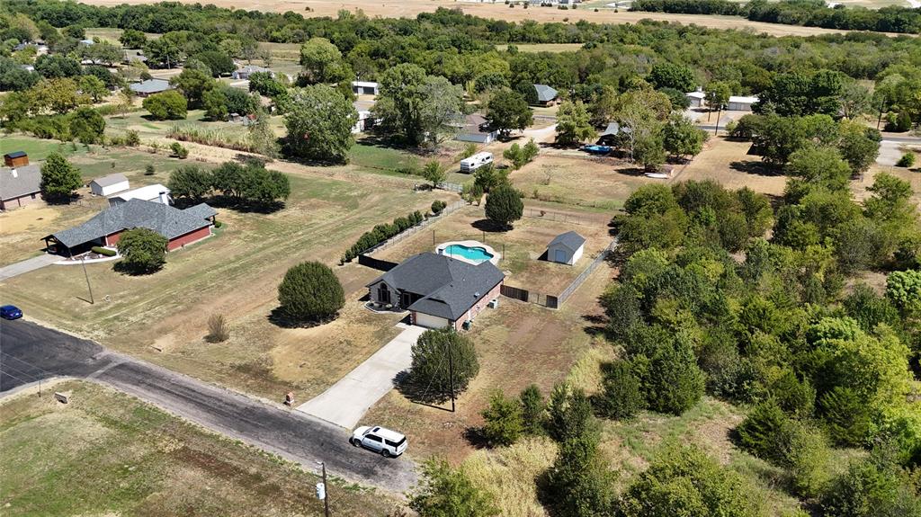 2701 Valley Ridge Lane Property Photo 1