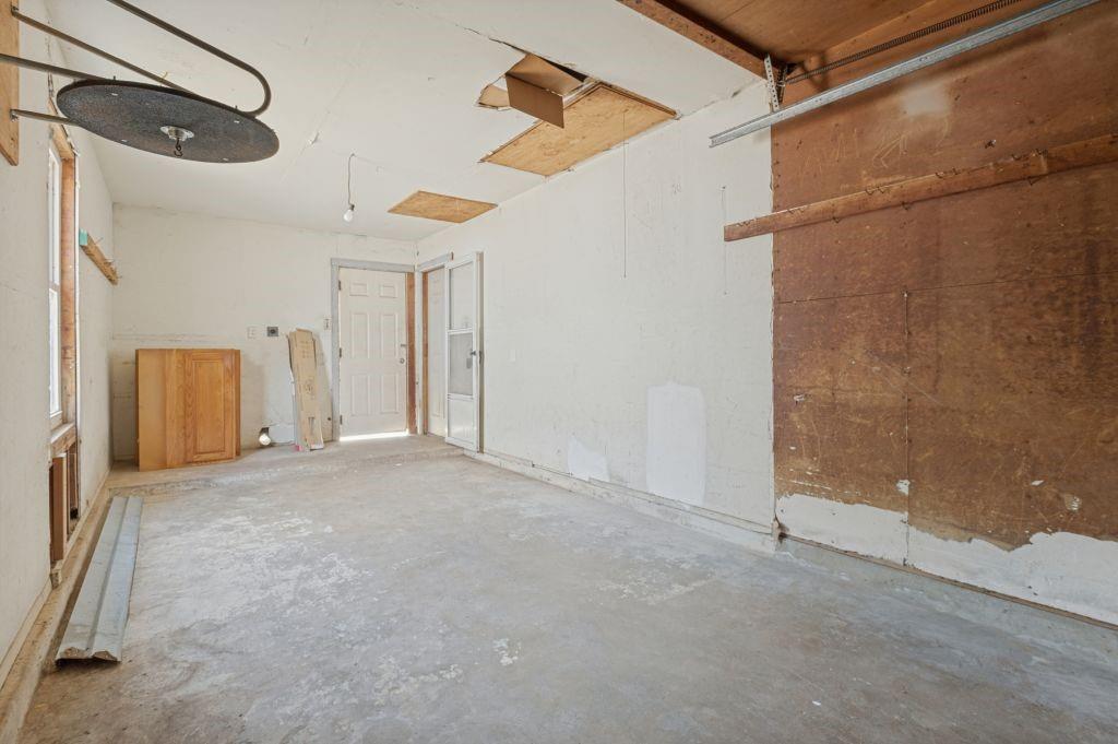 1024 Harris Drive Property Photo 12