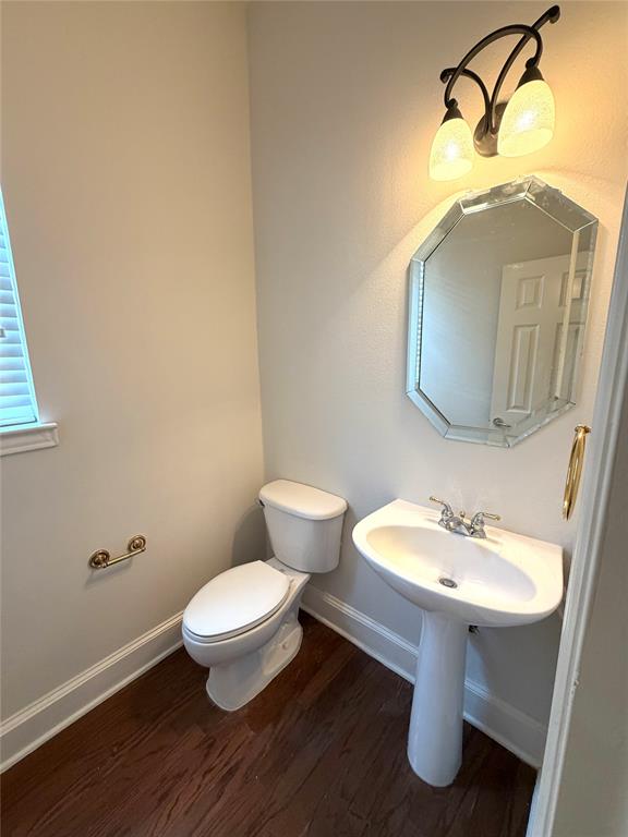 3228 Tearose Drive Property Photo 8