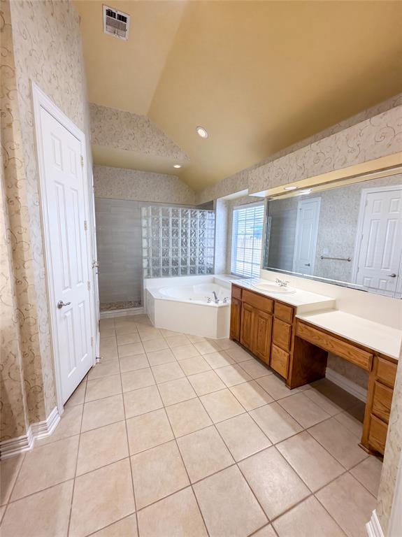 3228 Tearose Drive Property Photo 21