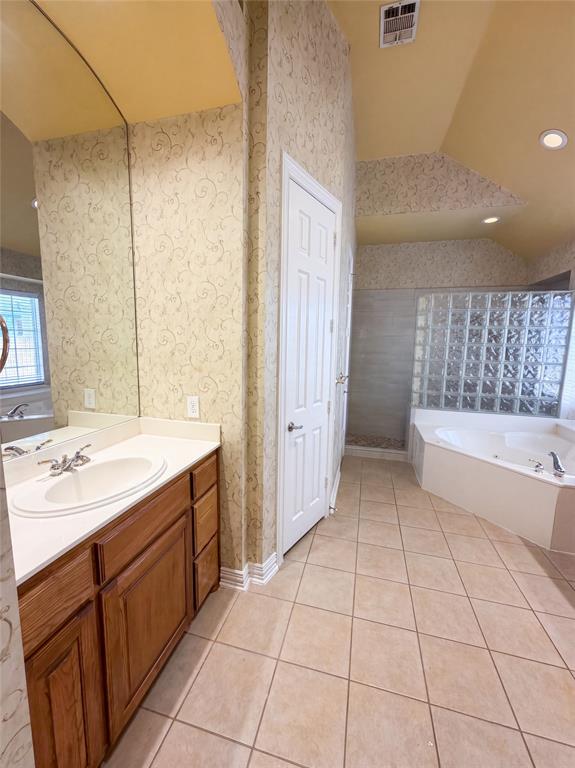 3228 Tearose Drive Property Photo 22