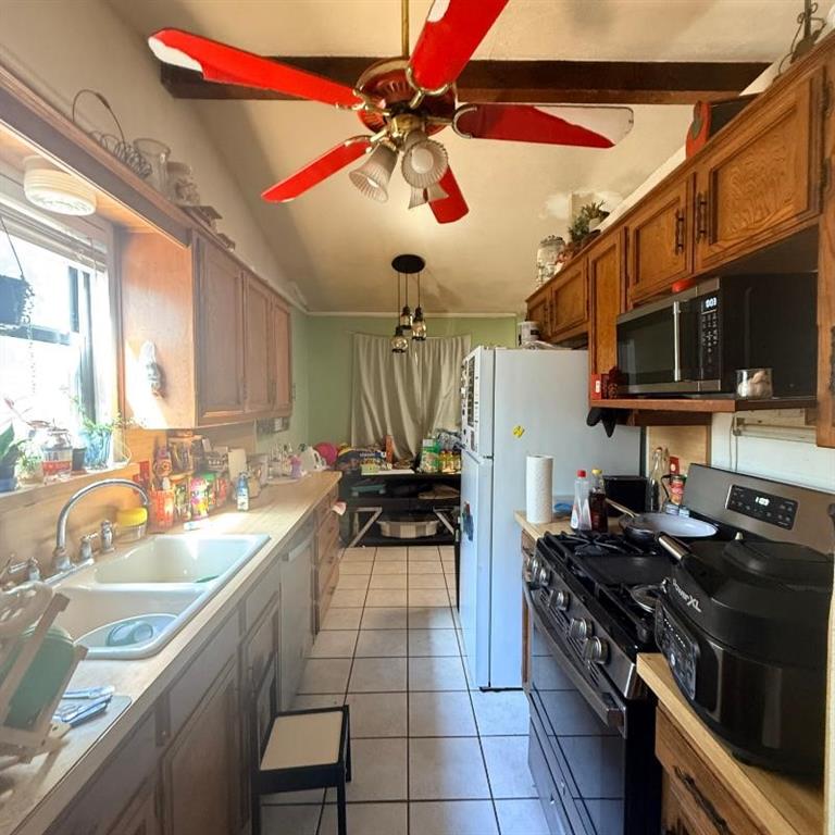 807 Mack Drive Property Photo 8