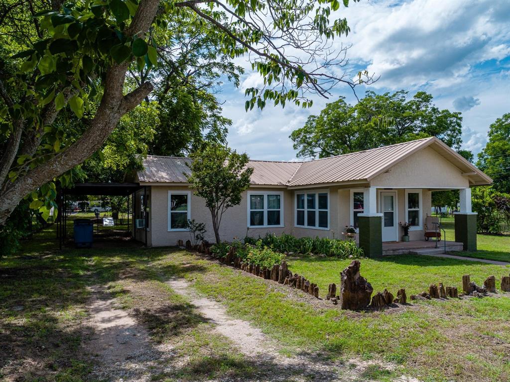 801 N Avenue A Property Photo 1