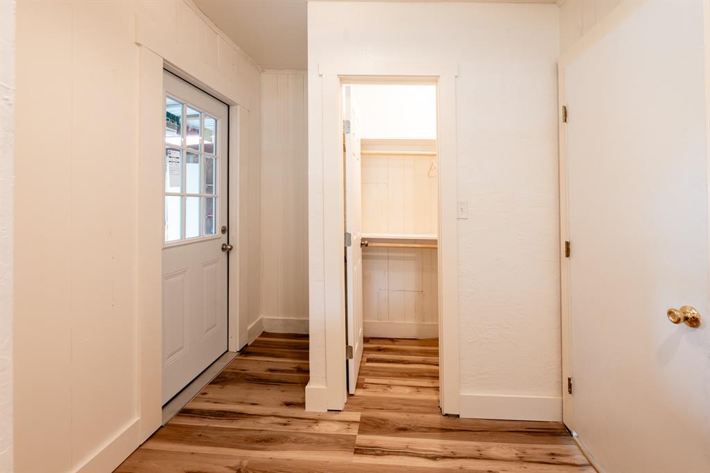 801 N Avenue A Property Photo 22