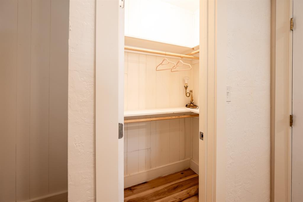 801 N Avenue A Property Photo 24