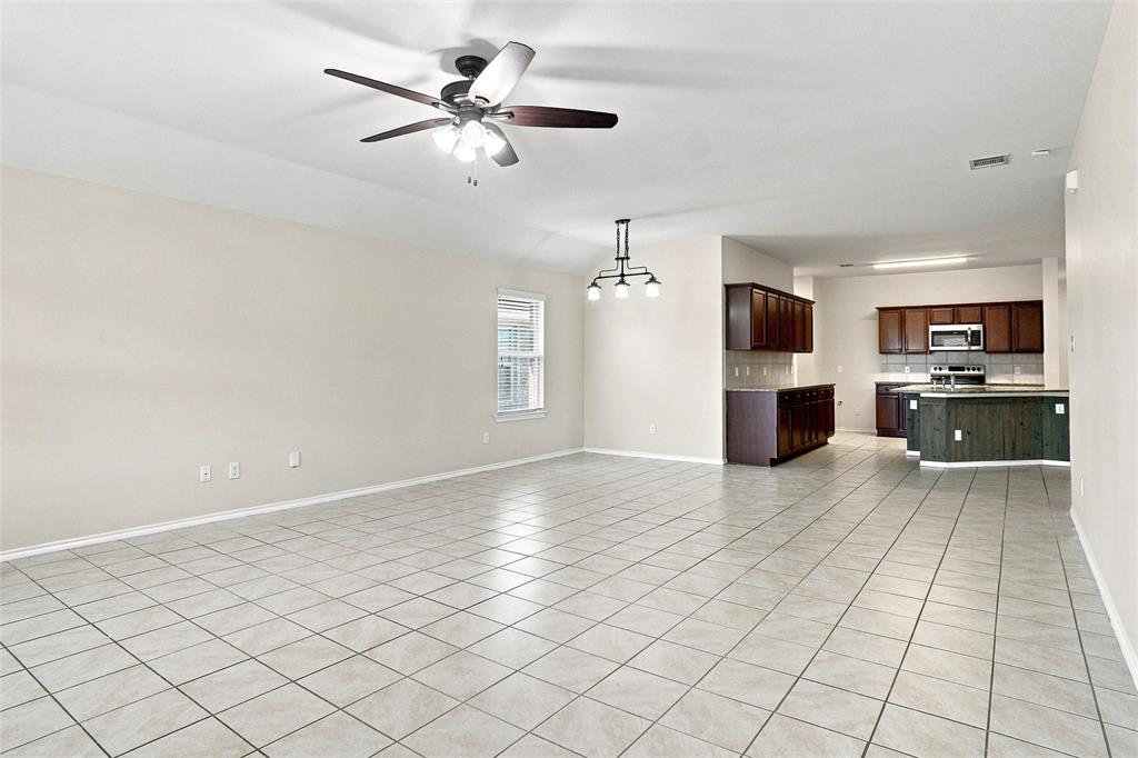1060 Sadie Street Property Photo 9