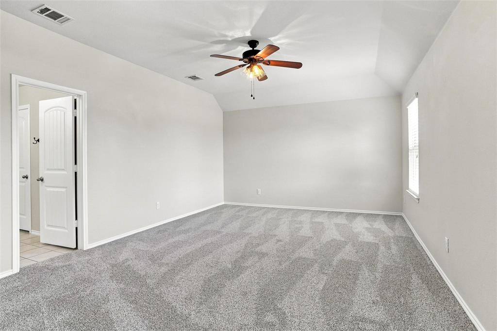 1060 Sadie Street Property Photo 10