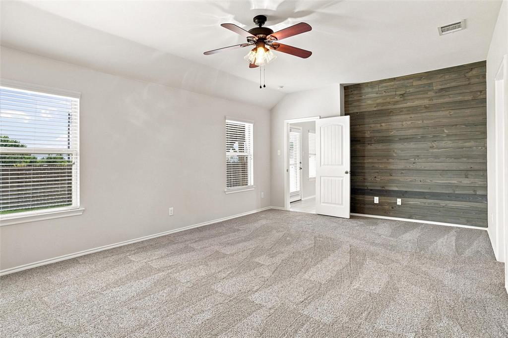 1060 Sadie Street Property Photo 11