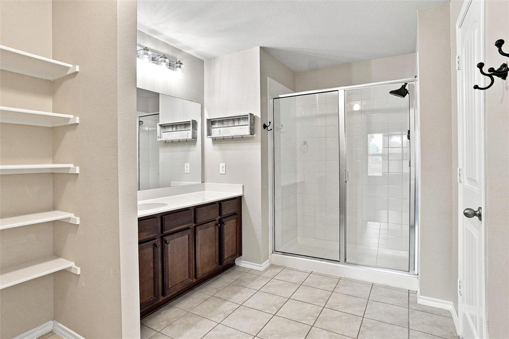 1060 Sadie Street Property Photo 12