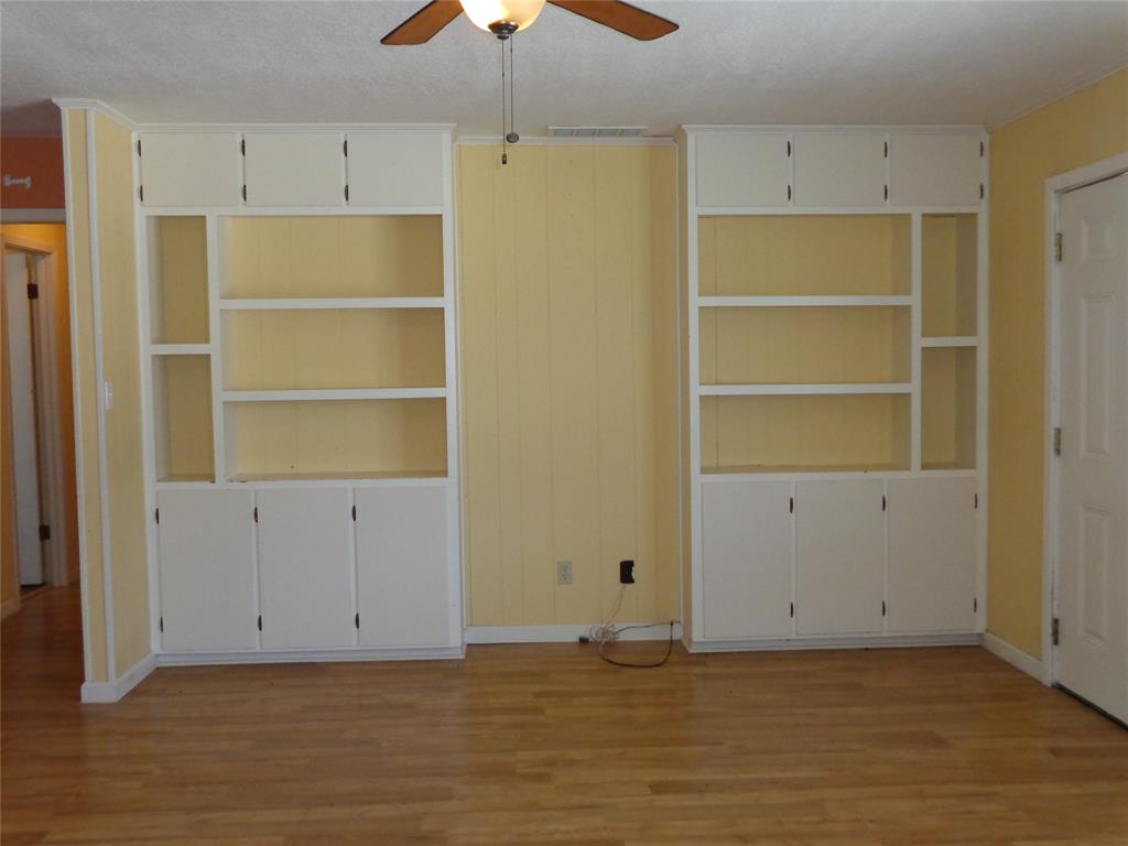 407 N Files Street Property Photo 11