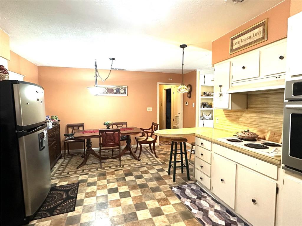 407 N Files Street Property Photo 13