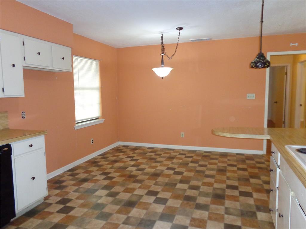 407 N Files Street Property Photo 15