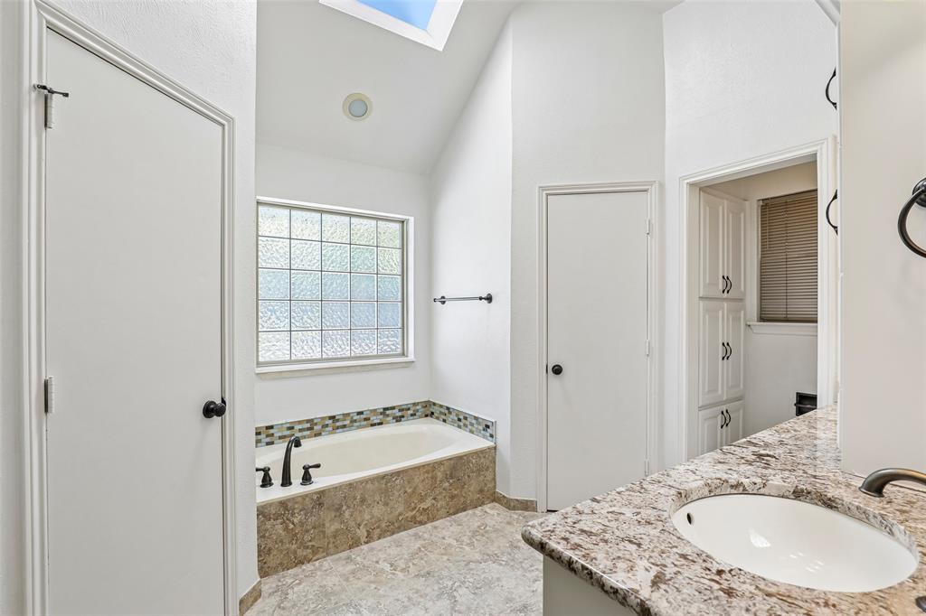 2321 Piedra Drive Property Photo 4