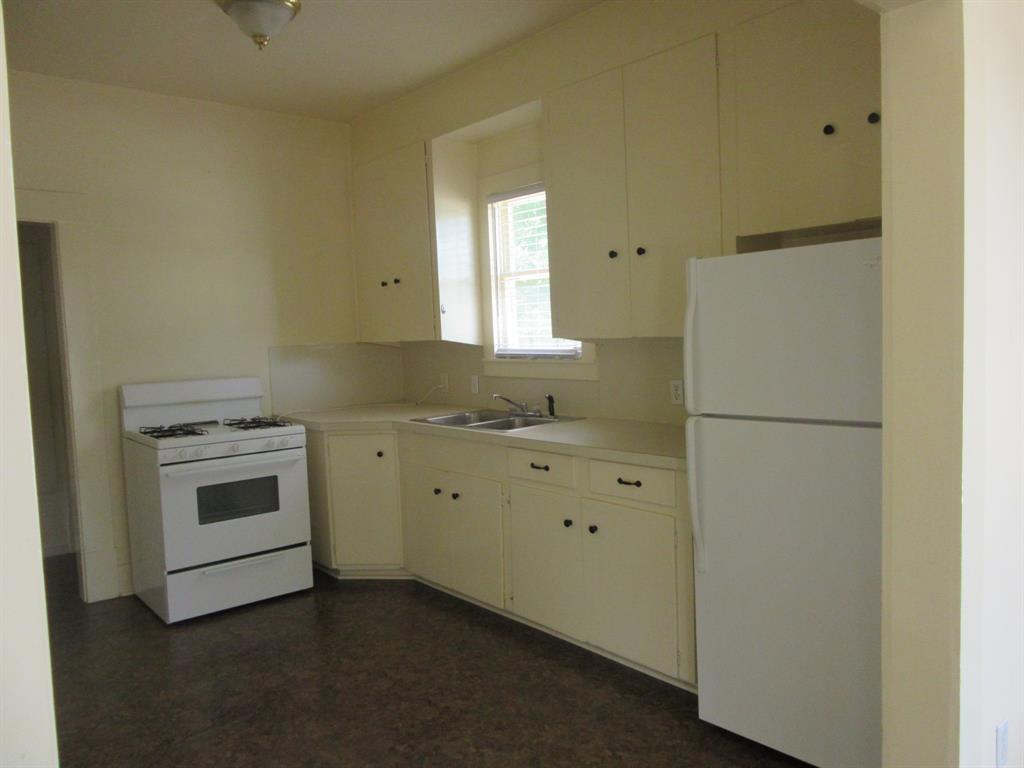 1430 S 12th Street Property Photo 12