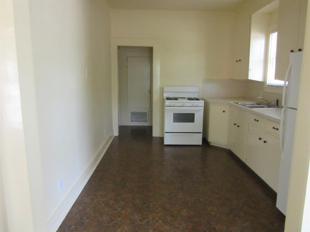 1430 S 12th Street Property Photo 13