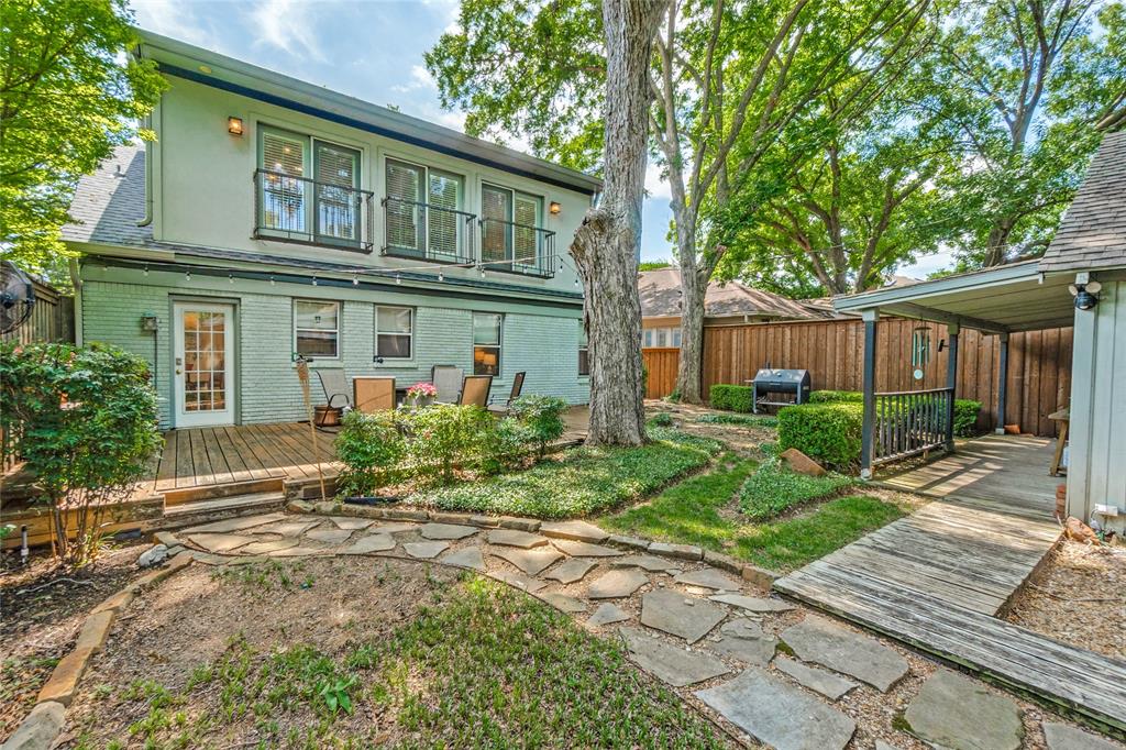 1151 N Winnetka Avenue Property Photo 27