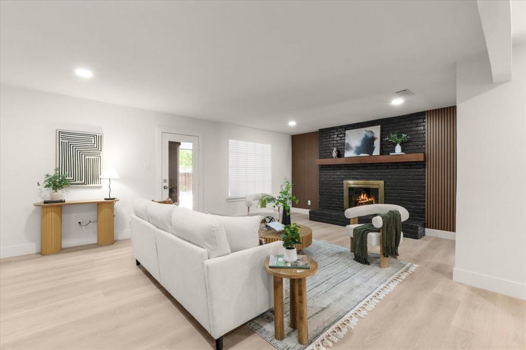 1804 Kingsborough Drive Property Photo 7