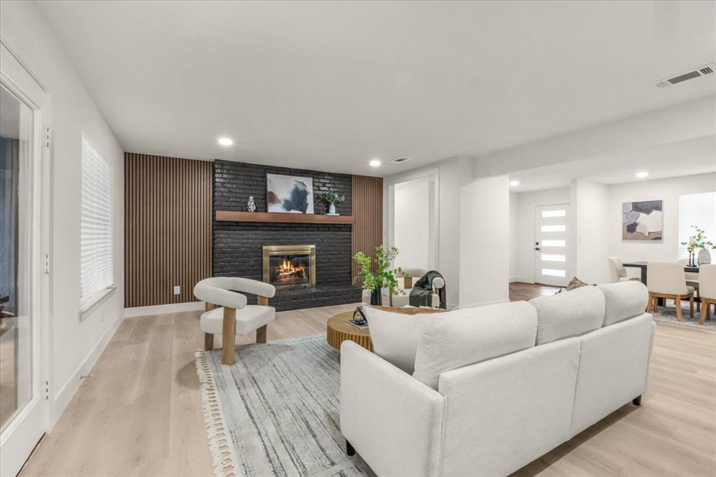 1804 Kingsborough Drive Property Photo 8