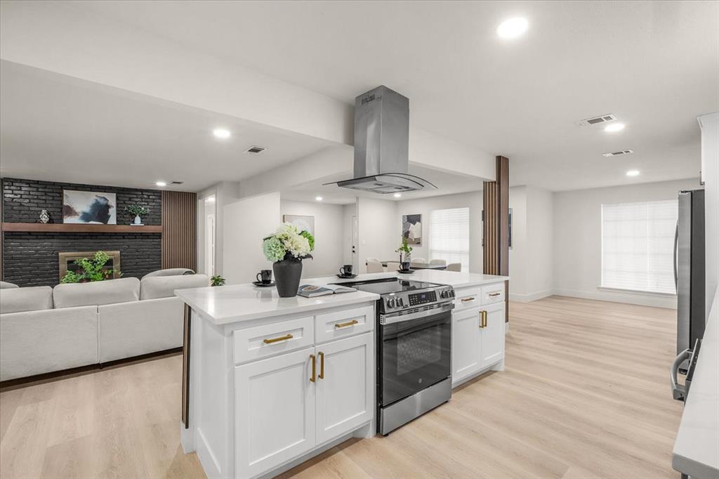 1804 Kingsborough Drive Property Photo 14