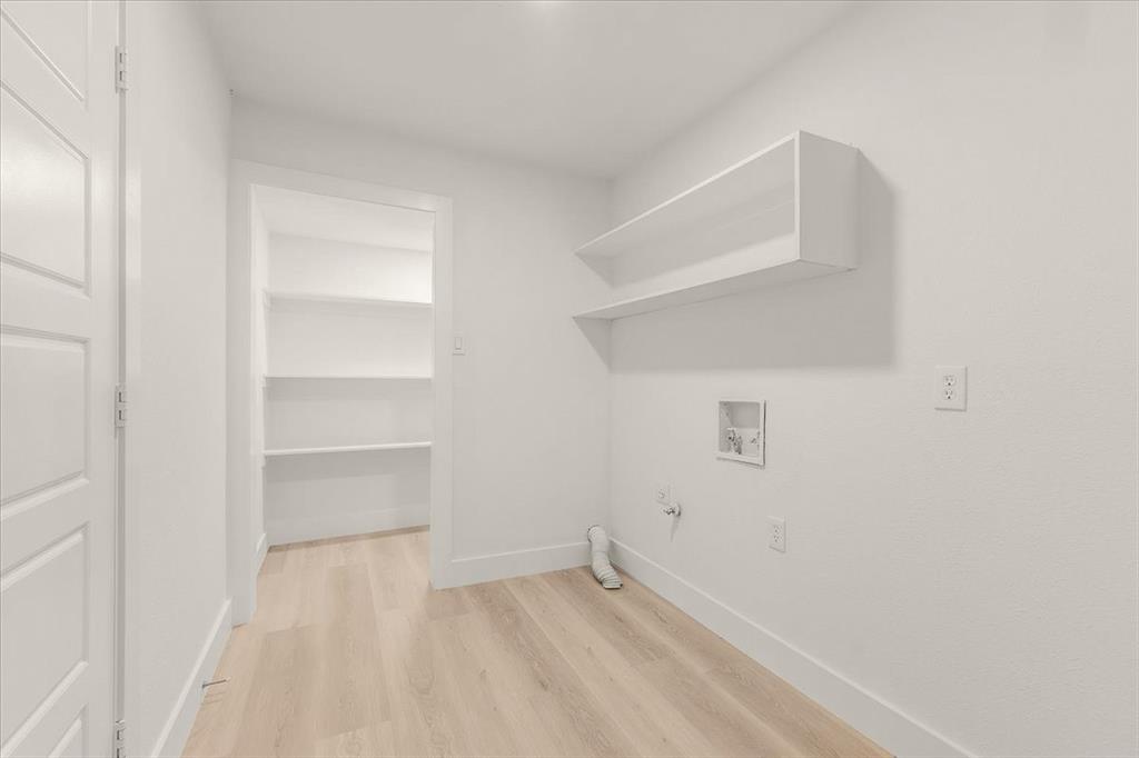 1804 Kingsborough Drive Property Photo 16