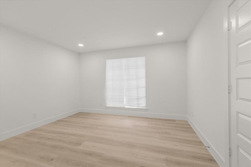 1804 Kingsborough Drive Property Photo 19