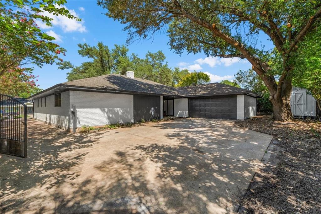 1804 Kingsborough Drive Property Photo 30