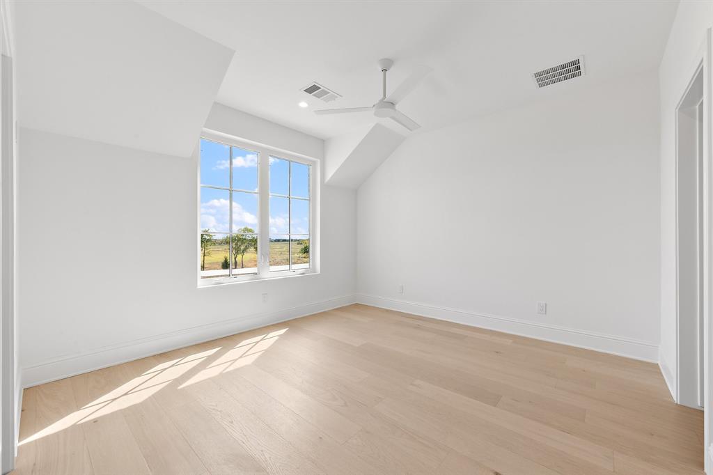 1111 Lakeway Drive Property Photo 36